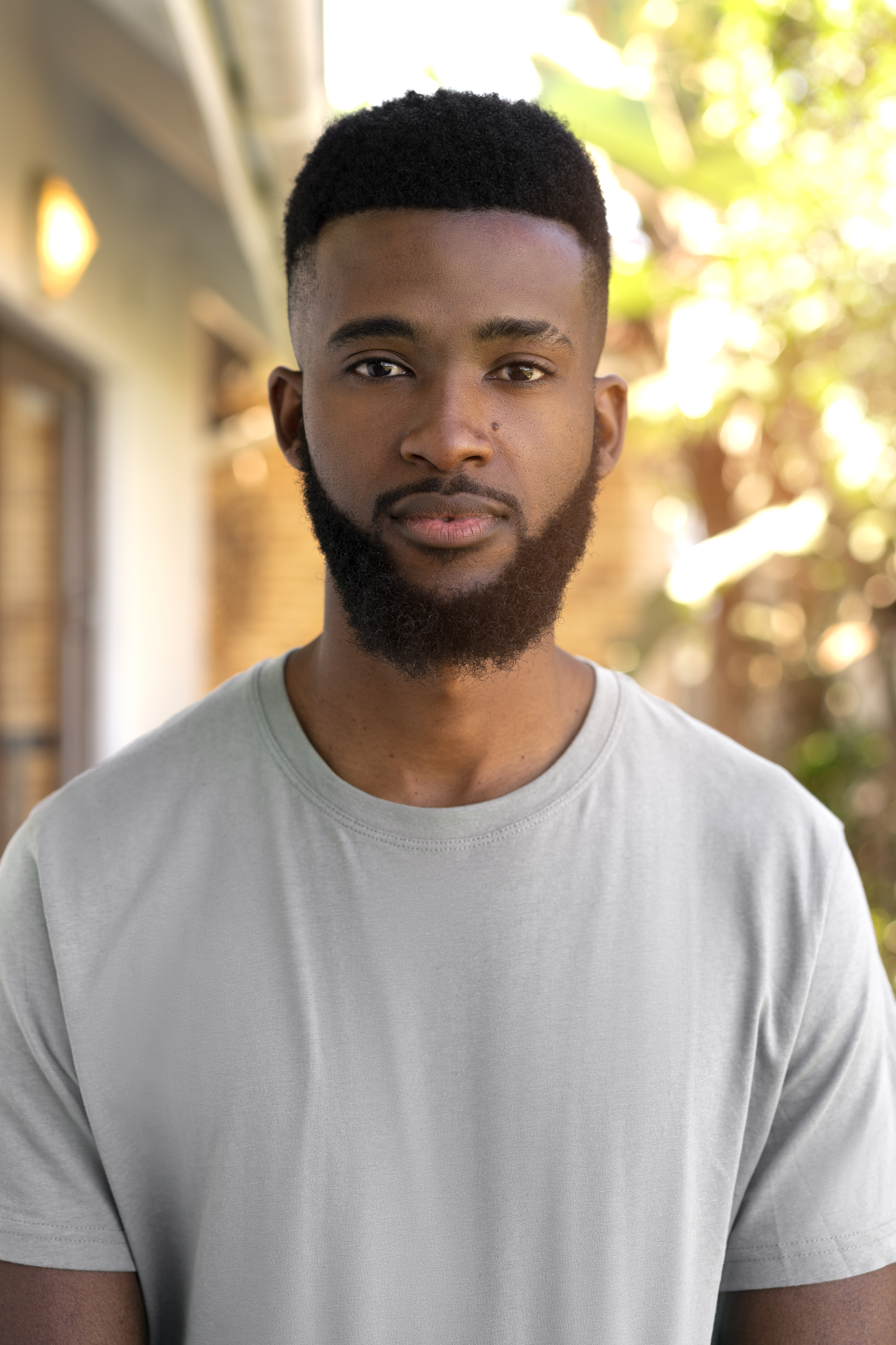 portrait-father-his-backyard